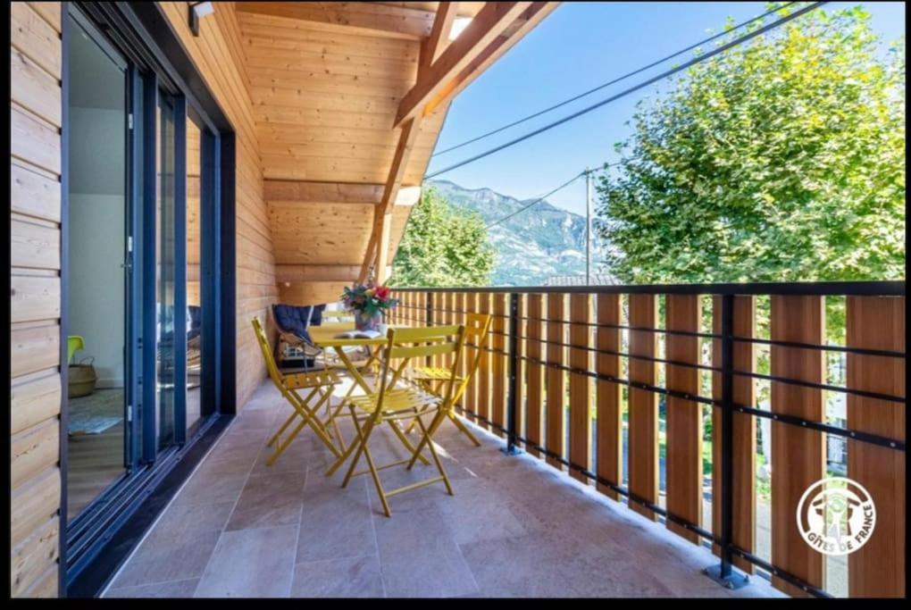 Apartment De La Pepiniere