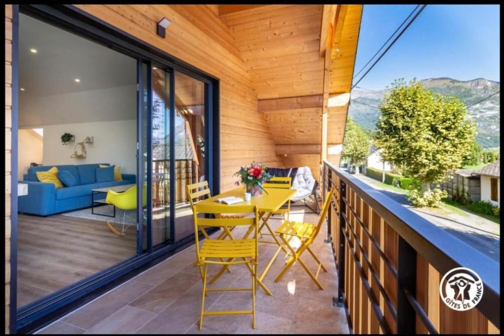 De La Pepiniere Apartment *